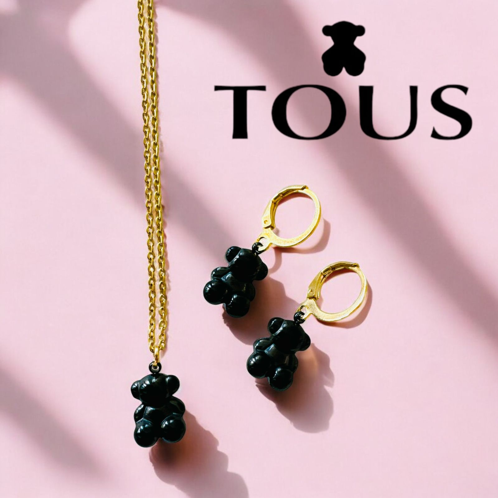 Collar y aretes tous sale